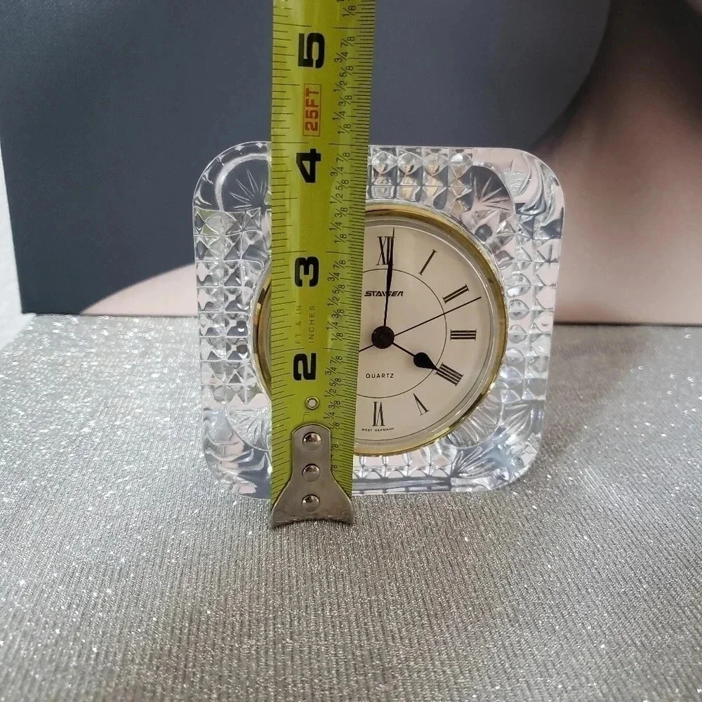 Vintage Staiger Germany- France 24% Lead Crystal Mantle Clock - Picture 3 of 5